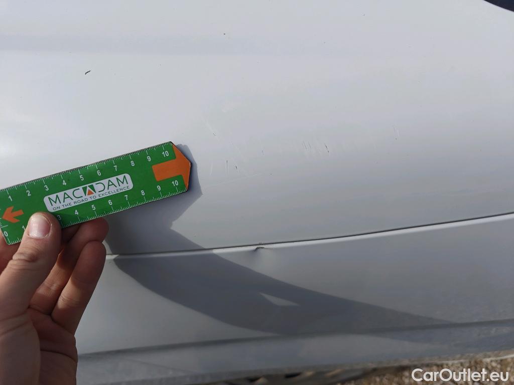  Opel  Combo OPEL  Life / 2018 / 5P / combi 1.5 TD 75kW (100CV) S/S Edition L (IND) #44