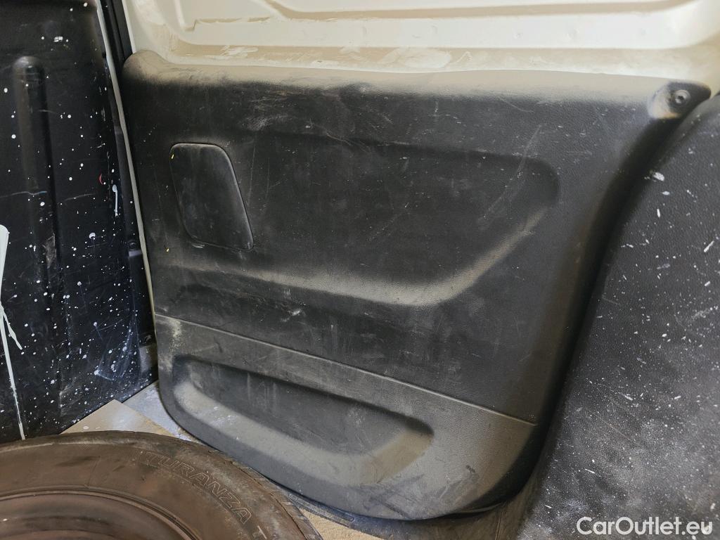  Peugeot  Partner PEUGEOT  / 2018 / 3P / furgón derivado de turismo Pro Standard 600kg BlueHDi 73kW (AC) #65