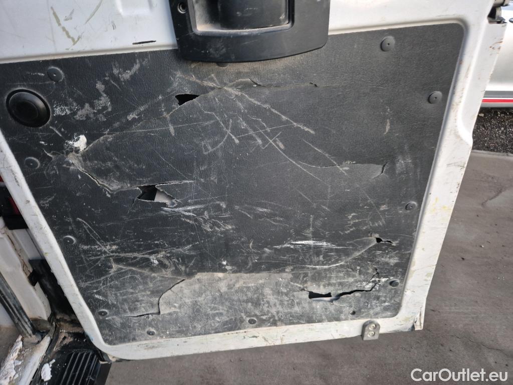  Peugeot  Boxer PEUGEOT  / 2014 / 4P / furgón 333 L2 H1 BHDI 103kW (140CV) S&S 6 V. M (AC) #14