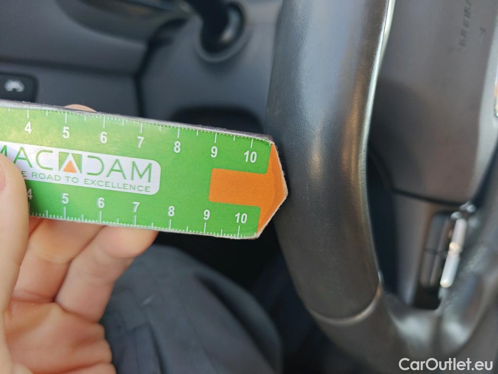  Hyundai   Ioniq HYUNDAI / 2016 / 5P / berlina con portón 1.6 GDI HEV Tecno DCT (AC) #18