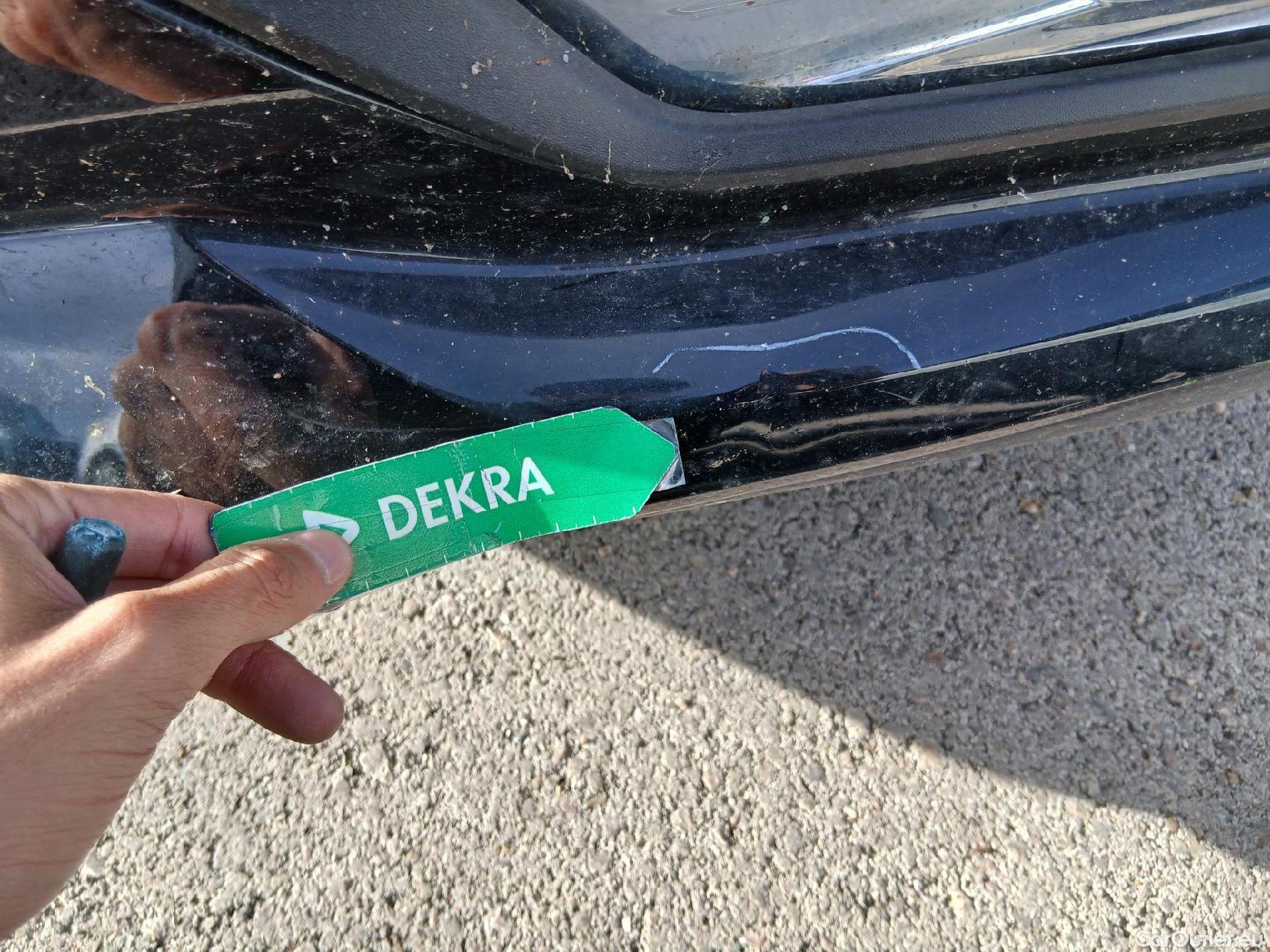  Nissan  Micra NISSAN  / 2017 / 5P / berlina con portón IG-T 68 kW (92 CV) E6D-F Acenta Sprint #5