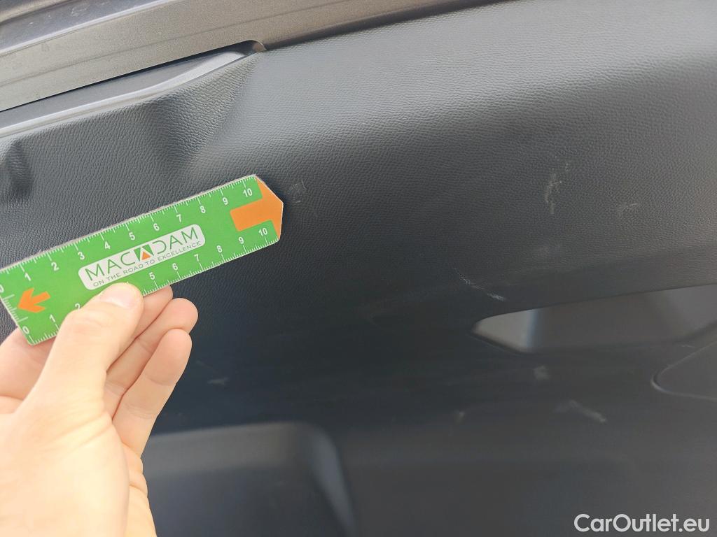  Citroen  DS3 DS DS 3 Crossback / 2018 / 5P / todoterreno PureTech 73 kW Manual SO CHIC #10