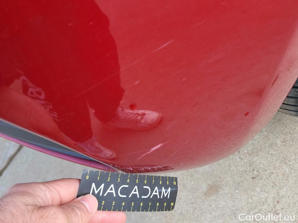  Hyundai  i20 HYUNDAI  / 2018 / 5P / berlina con portón 1.0 TGDI 74kW (100CV) Essence LE(SP)(SL) #19