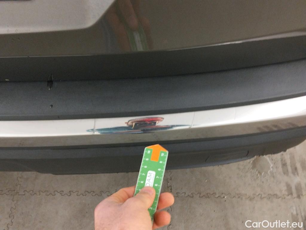  Peugeot  3008 PEUGEOT  Hybrid / 2016 / 5P / todoterreno 225 e-EAT8 Allure #22