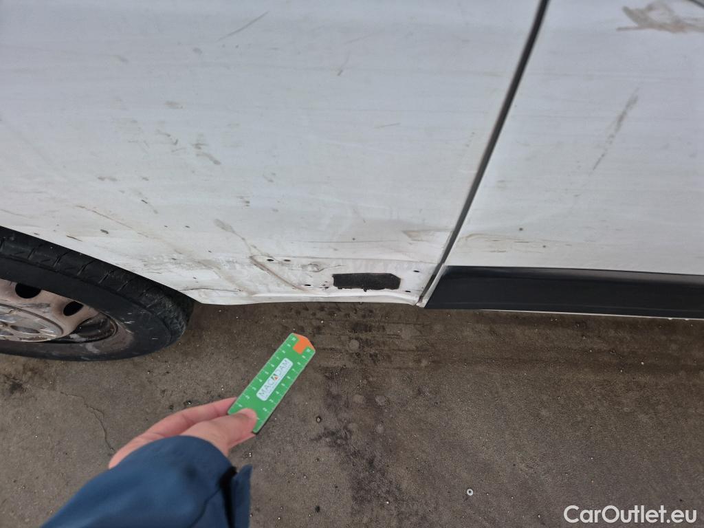  Peugeot  Boxer PEUGEOT  / 2014 / 4P / furgón 333 L2 H1 BHDI 103kW (140CV) S&S 6 V. M (AC) #34