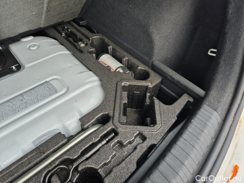  Audi  Q3 AUDI  / 2018 / 5P / todoterreno 45 TFSI e 180kW S tronic Advanced #10