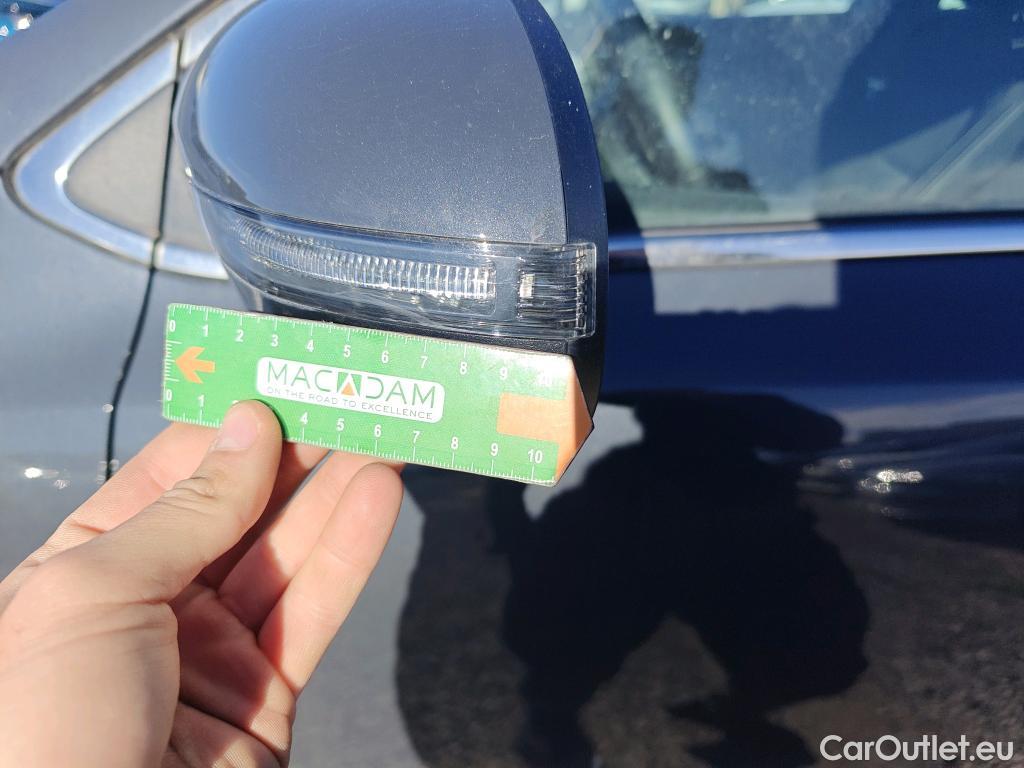  KIA  Sportage KIA  1.6MHEV Drive 100kW(136CV) 4x2(Crist Tintados) #56