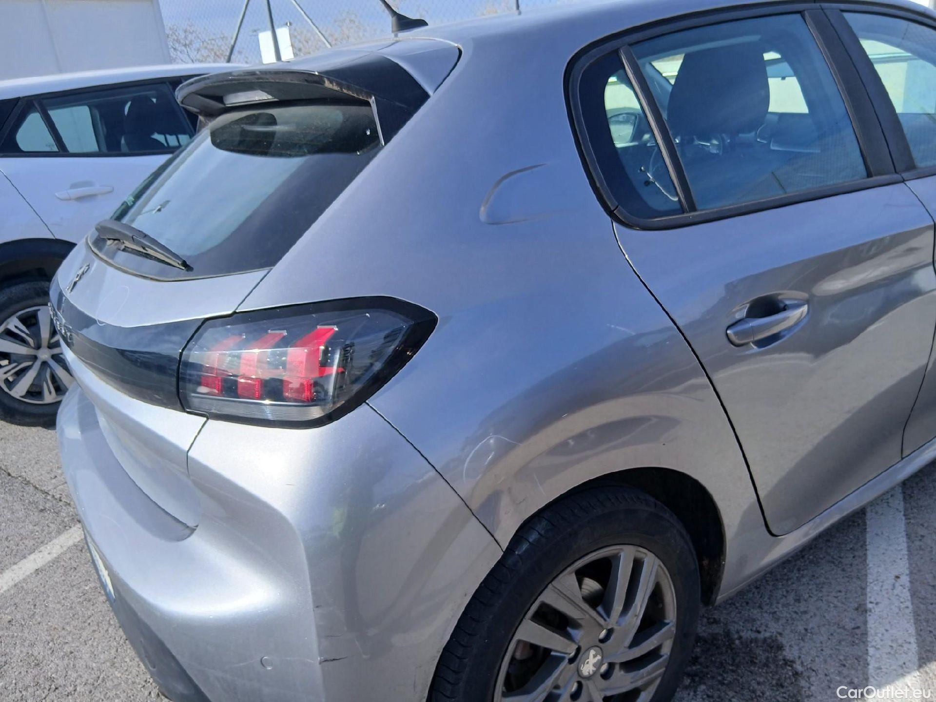  Peugeot  208 PEUGEOT  / 2019 / 5P / berlina con portón PureTech 73kW (100CV) Active Pack #33