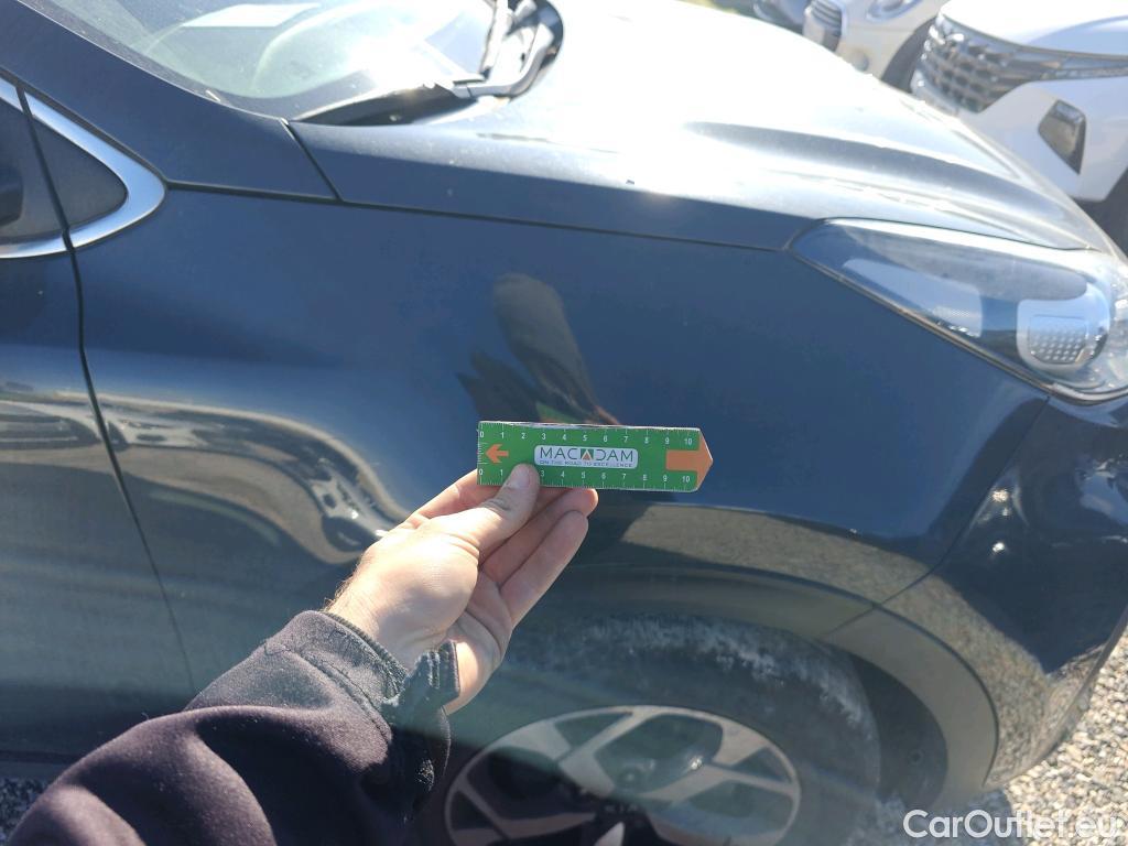  KIA  Sportage KIA  1.6MHEV Drive 100kW(136CV) 4x2(Crist Tintados) #33