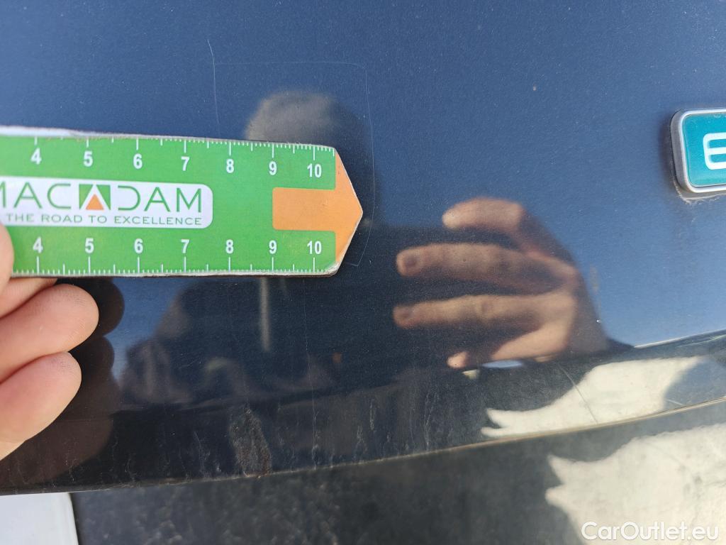  KIA  Sportage KIA  1.6MHEV Drive 100kW(136CV) 4x2(Crist Tintados) #3