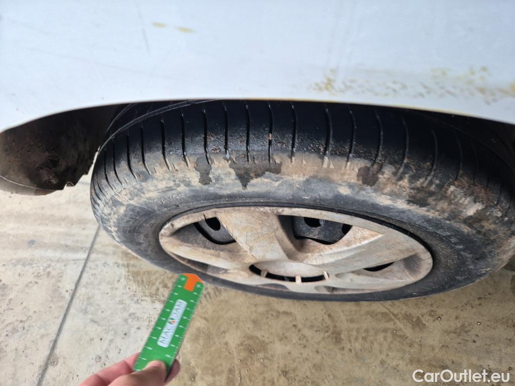  Nissan  NV200 NISSAN NV250 / 2019 / 4P / furgón 2pl 1.5dCi 70 kW (95CV) L2H1 ÓPTIMA #40