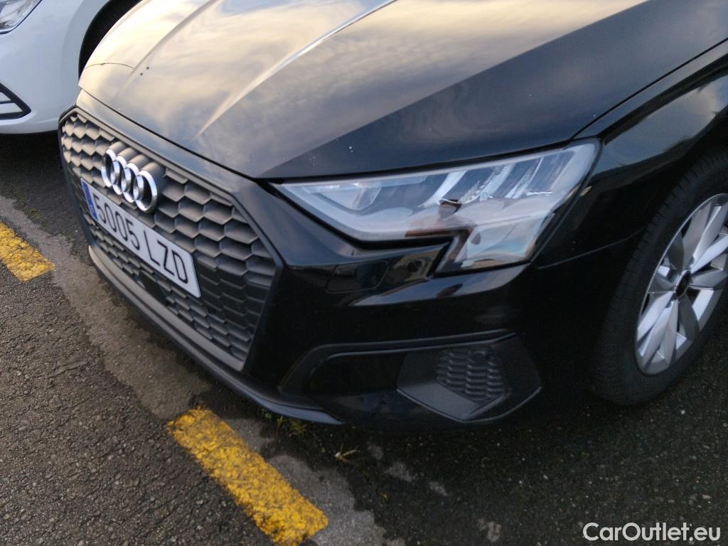  Audi  A3 AUDI  / 2020 / 5P / berlina con portón Sportback 30 TDI 85kW (116CV) #7