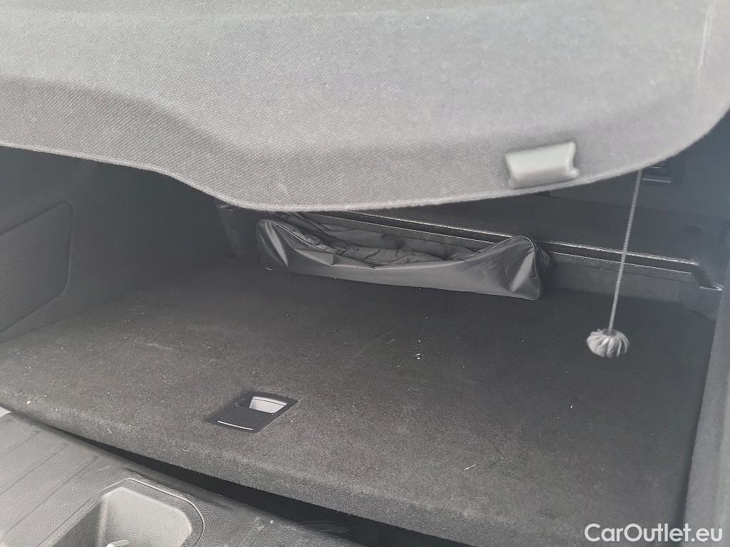  Alfa Romeo  TONALE Alfa Romeo  / 2022 / 5P / todoterreno 1.5 MHEV GASOLINA 130 CV SPRINT FWD #16