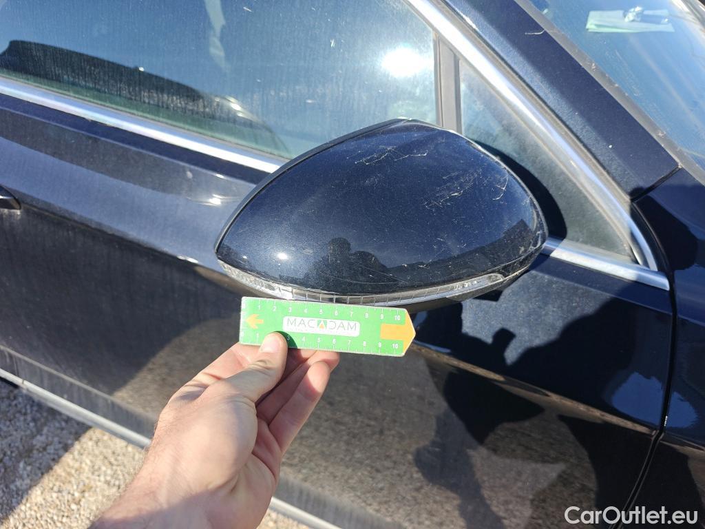  Volkswagen  Passat VOLKSWAGEN  / 2014 / 5P / familiar Sport 2.0 TDI 140kW (190CV) DSG Variant #35