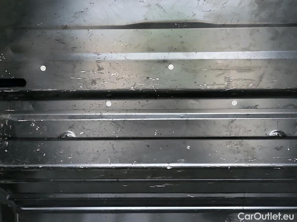  Land Rover  Discovery FIAT Scudo / 2021 / 4P / furgón Furgón L2 120cv MT6 Business #21