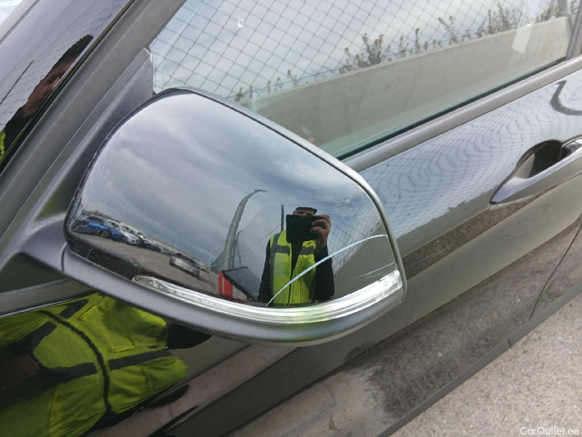  Bmw  X1 BMW  / 2019 / 5P / todoterreno sDrive18dA Corporate #15