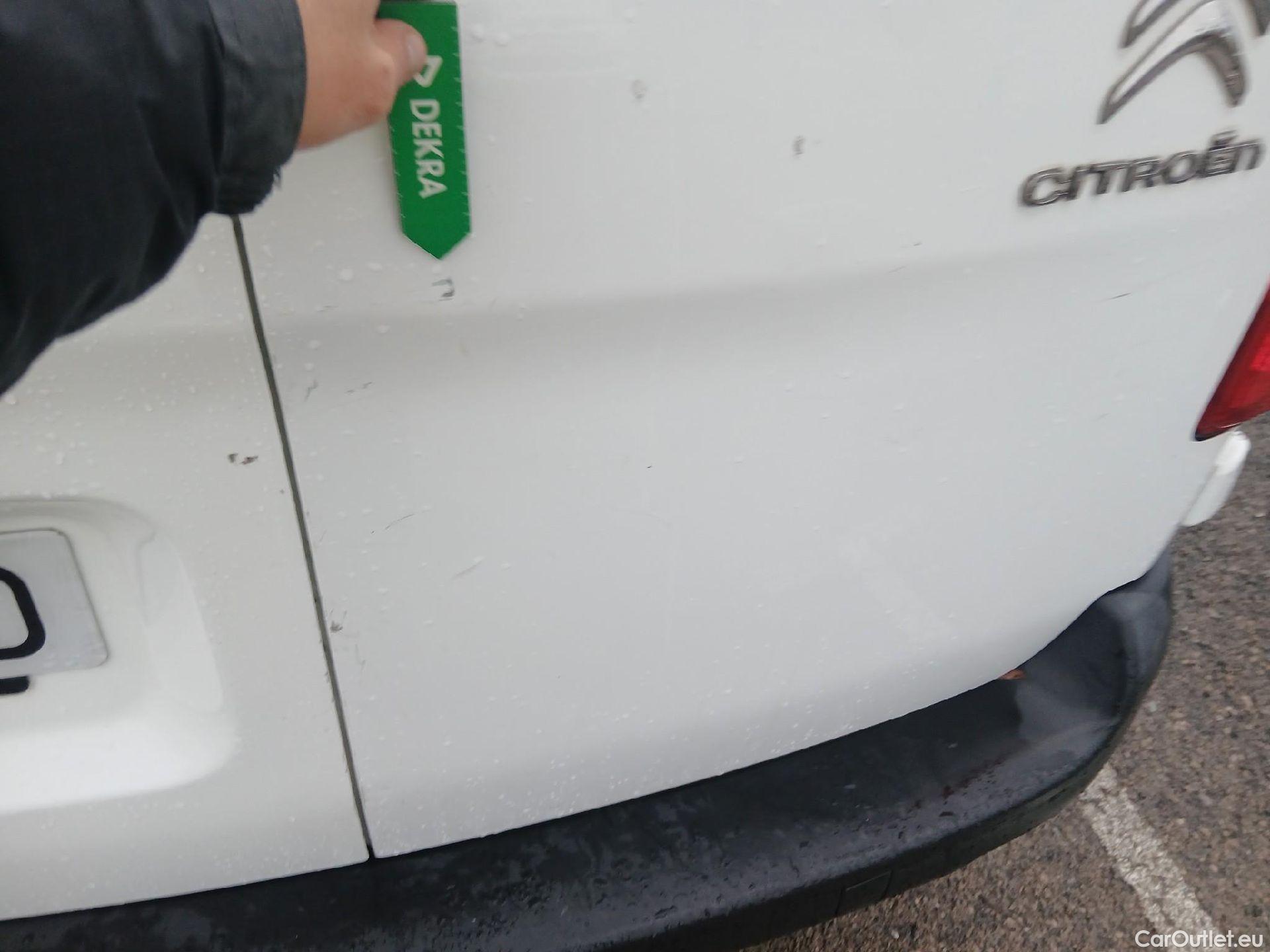  Citroen  Jumpy CITROEN  / 2016 / 4P / furgón Talla M BlueHDi 120 S&S 6v Club (CA) #15