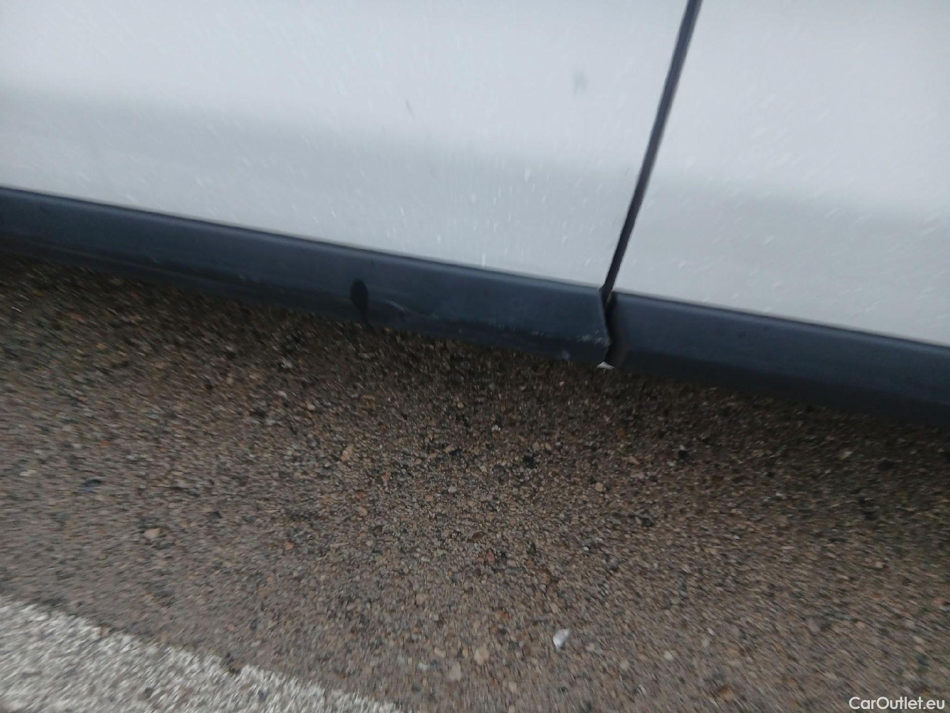  Citroen  Jumpy CITROEN  / 2016 / 4P / furgón Talla M BlueHDi 120 S&S 6v Club (CA) #12