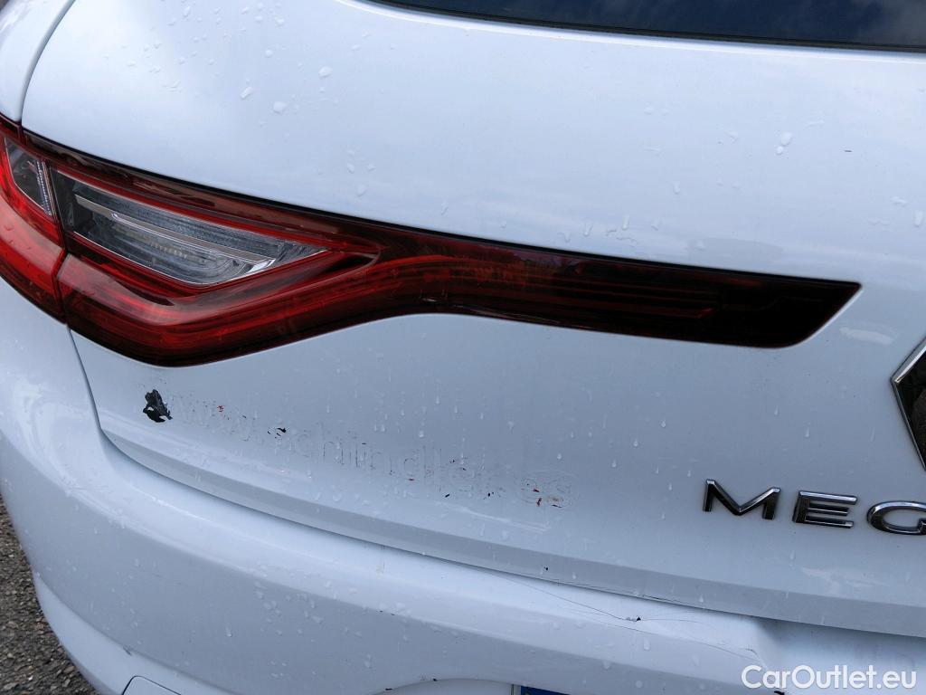  Renault  Megane RENAULT Mégane / 2015 / 5P / berlina con portón Life Blue dCi 70kW (95CV) #1