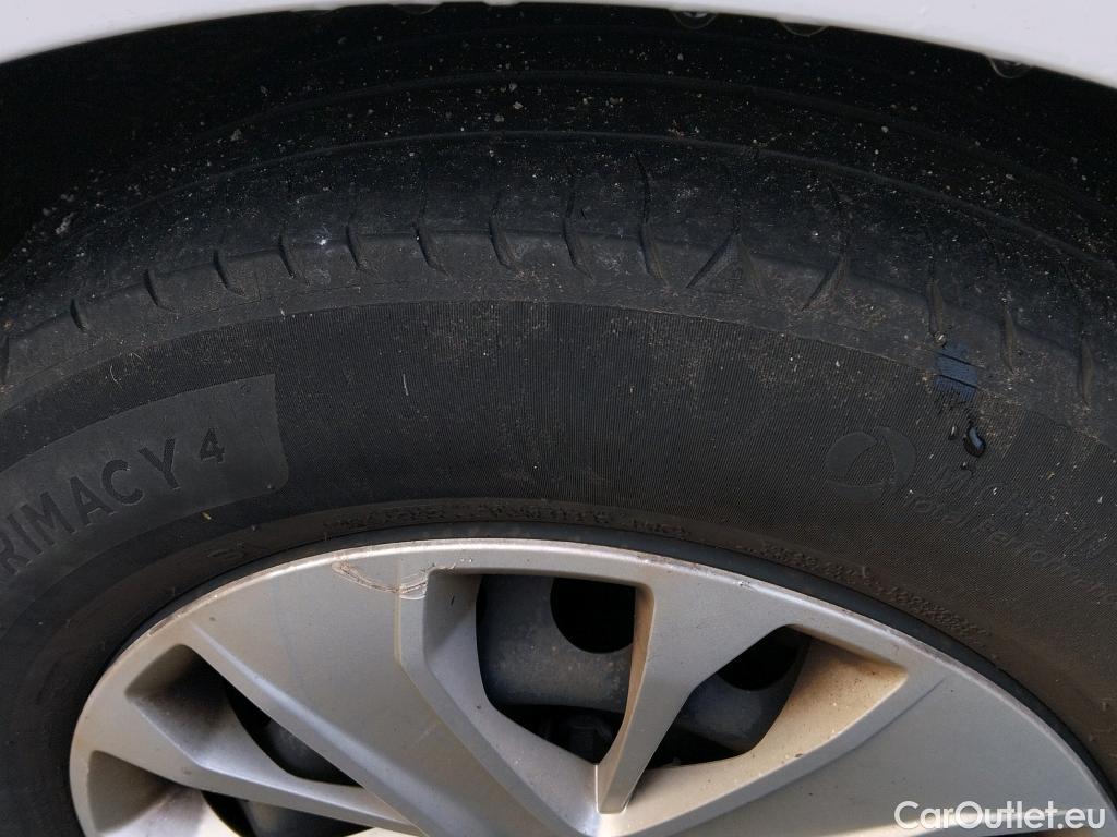  Renault  Megane RENAULT Mégane / 2015 / 5P / berlina con portón Life Blue dCi 70kW (95CV) #21