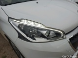 Peugeot  208 PEUGEOT  / 2015 / 5P / berlina con portón 5P Signature 1.2L PureTech 81KW (110CV) #17