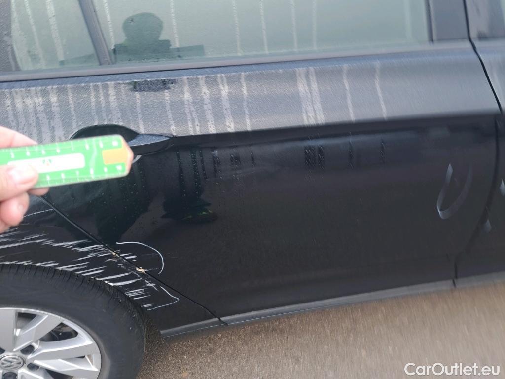  Volkswagen  Passat VOLKSWAGEN  / 2019 / 5P / familiar Variant Business 2.0 TDI 110kW #12