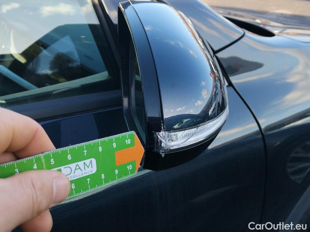  KIA  Niro KIA  1.6 GDi PHEV 104kW (141CV) Drive #28