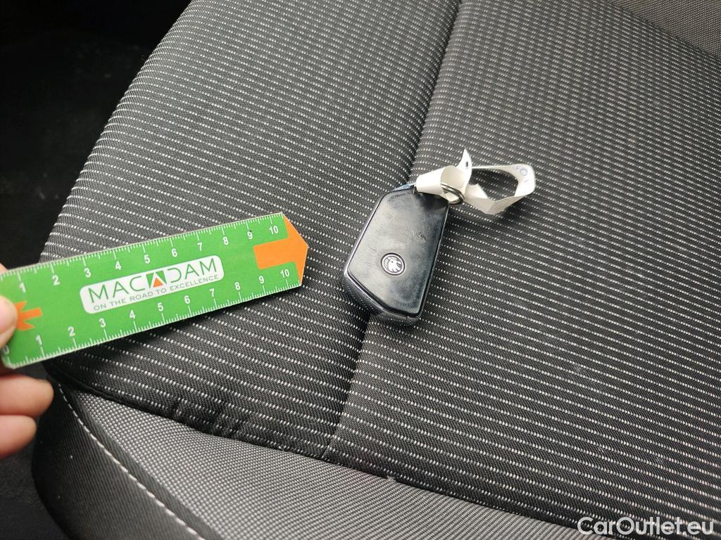  Skoda  Octavia SKODA  / 2020 / 5P / berlina con portón 2.0 TDI 85kW (115 CV) Manual Ambition #1