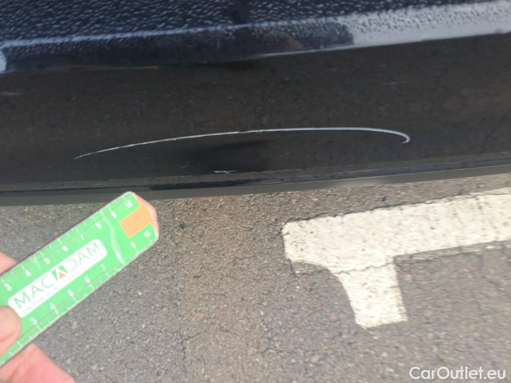  Volkswagen  Passat VOLKSWAGEN  / 2019 / 5P / familiar Variant Business 2.0 TDI 110kW #20