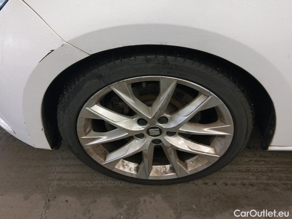  Seat  Leon SEAT León / 2016 / 5P / familiar ST 2.0 TDI 110kW St&Sp FR Ed Plus #9