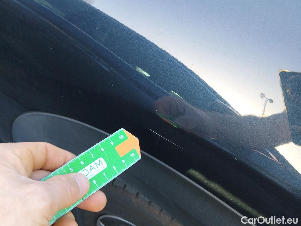  KIA  Niro KIA  1.6 GDi PHEV 104kW (141CV) Drive #14