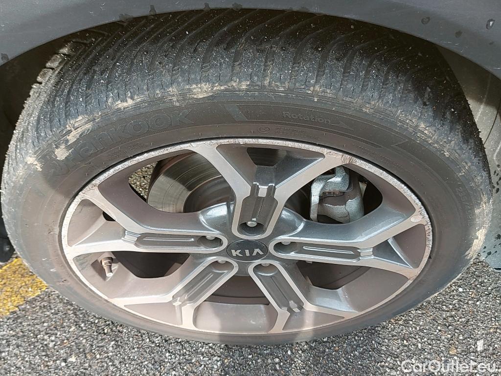  KIA  XCeed KIA  / 2019 / 5P / todoterreno 1.6 GDi PHEV 104kW (141CV) eTech #9