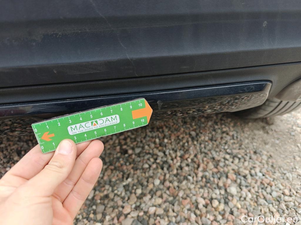  Volvo  XC 40 VOLVO XC40 / 2017 / 5P / todoterreno 2.0 D4 AWD R-Design Auto #52