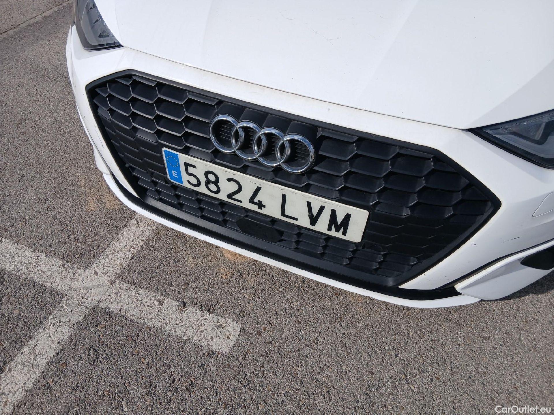  Audi  A3 AUDI  / 2020 / 5P / berlina con portón Sportback 30 TFSI 81kW (110CV) S tronic #19