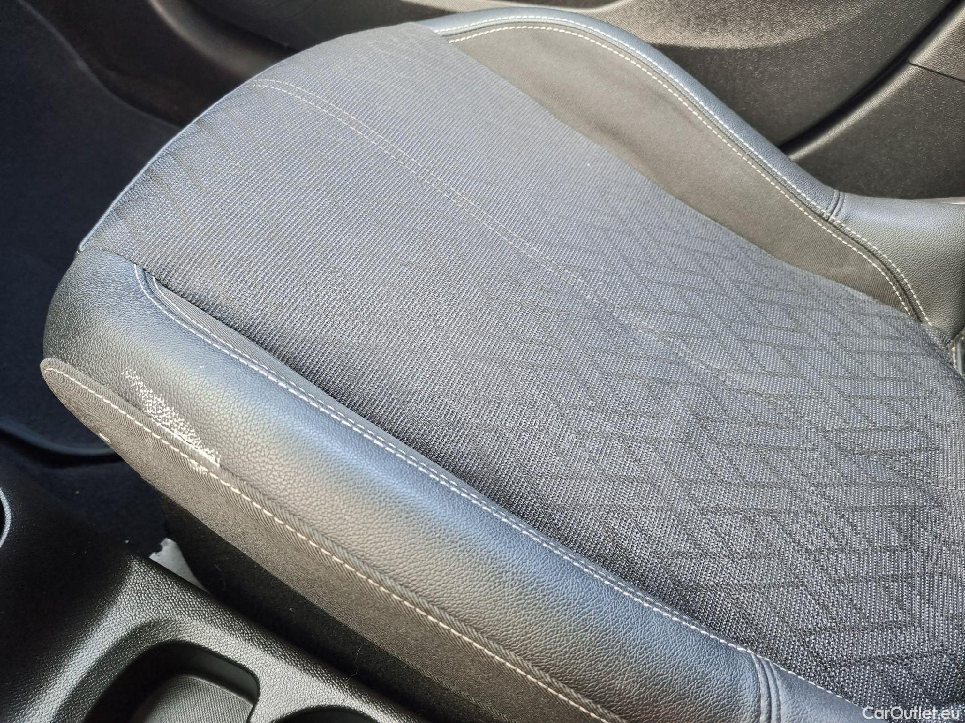  Opel  Corsa OPEL  / 2019 / 5P / berlina con portón 1.5D DT 74kW (100CV) Elegance (AC2) #6