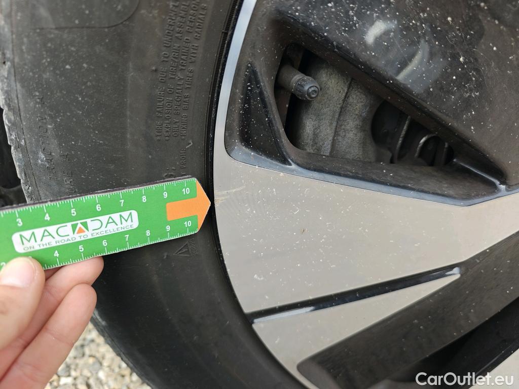  Volvo  XC 40 VOLVO XC40 / 2017 / 5P / todoterreno 1.5 T5 Twin Recharge Inscription Ex Auto #22