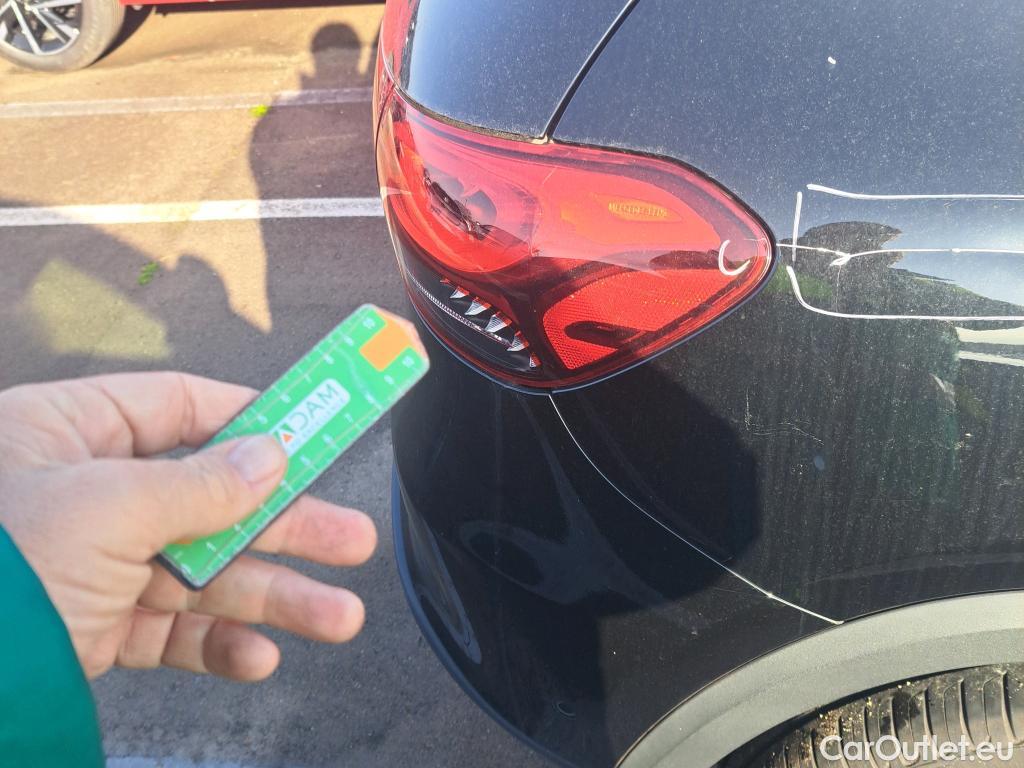  Mercedes  GLA MERCEDES-BENZ  / 2020 / 5P / todoterreno  200 D #25