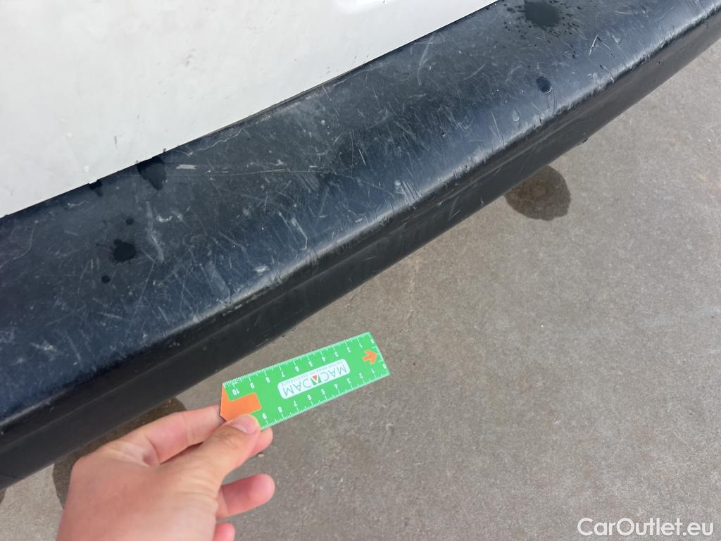  Opel  Vivaro OPEL  / 2019 / 4P / combi 1.5 Diésel 88kW (120CV) L Std Express #46