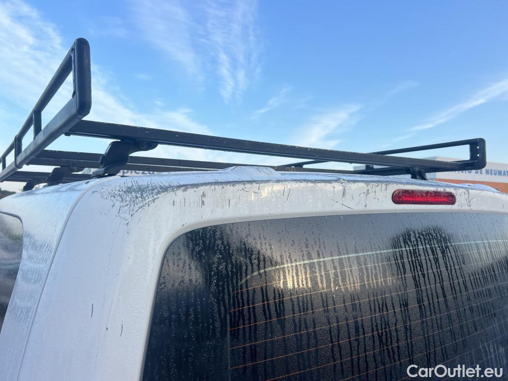  Opel  Vivaro OPEL  / 2019 / 4P / combi 1.5 Diésel 88kW (120CV) L Std Express #9