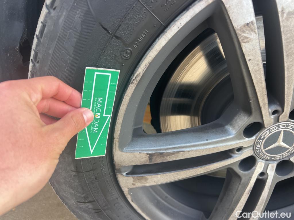  Mercedes  G-Klasee MERCEDES-BENZ GLC Coupé / 2019 / 5P / coupé GLC 200 d 4MATIC #8