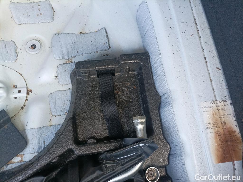  Audi  A3 AUDI  / 2020 / 5P / berlina con portón Sportback 30 TFSI 81kW (110CV) S tronic #9