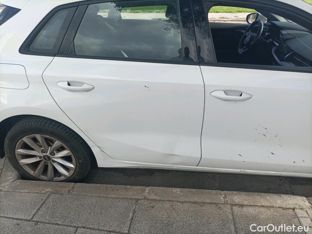  Audi  A3 AUDI  / 2020 / 5P / berlina con portón Sportback 30 TFSI 81kW (110CV) S tronic #1