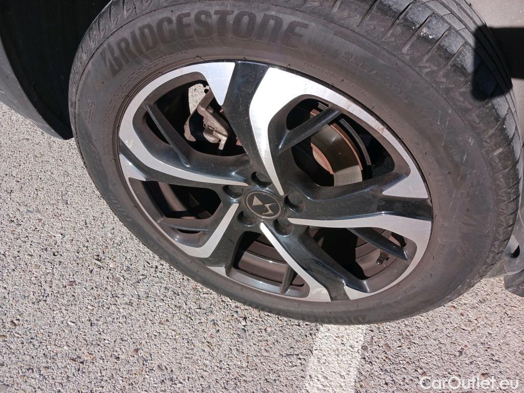  DS  DS7 DS DS 7 Crossback / 2017 / 5P / todoterreno BlueHDi DE 96kW (130CV) Auto. CHIC (AC) #5