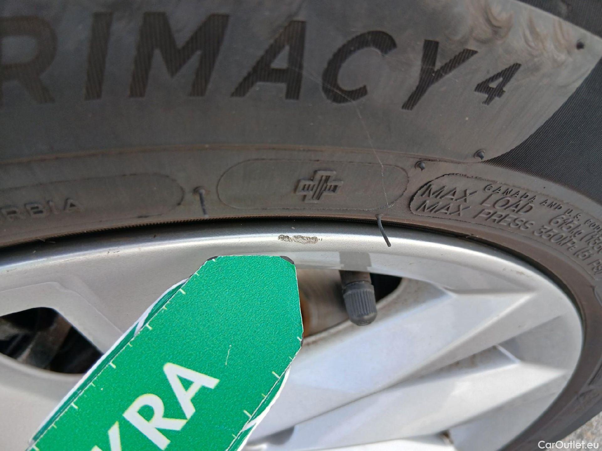  Audi  A3 AUDI  / 2020 / 5P / berlina con portón Sportback 30 TFSI 81kW (110CV) S tronic #7