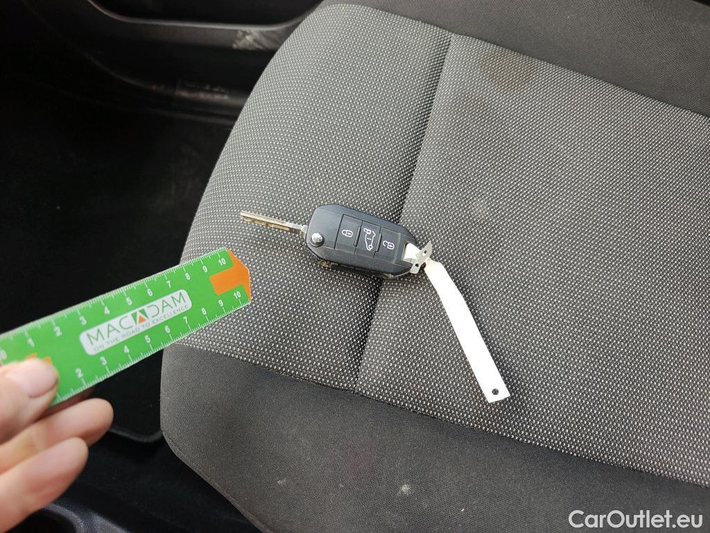  Peugeot  RIFTER PEUGEOT  / 2018 / 5P / combi Active Pack Busin. Standard BlueHDi 73kW #1