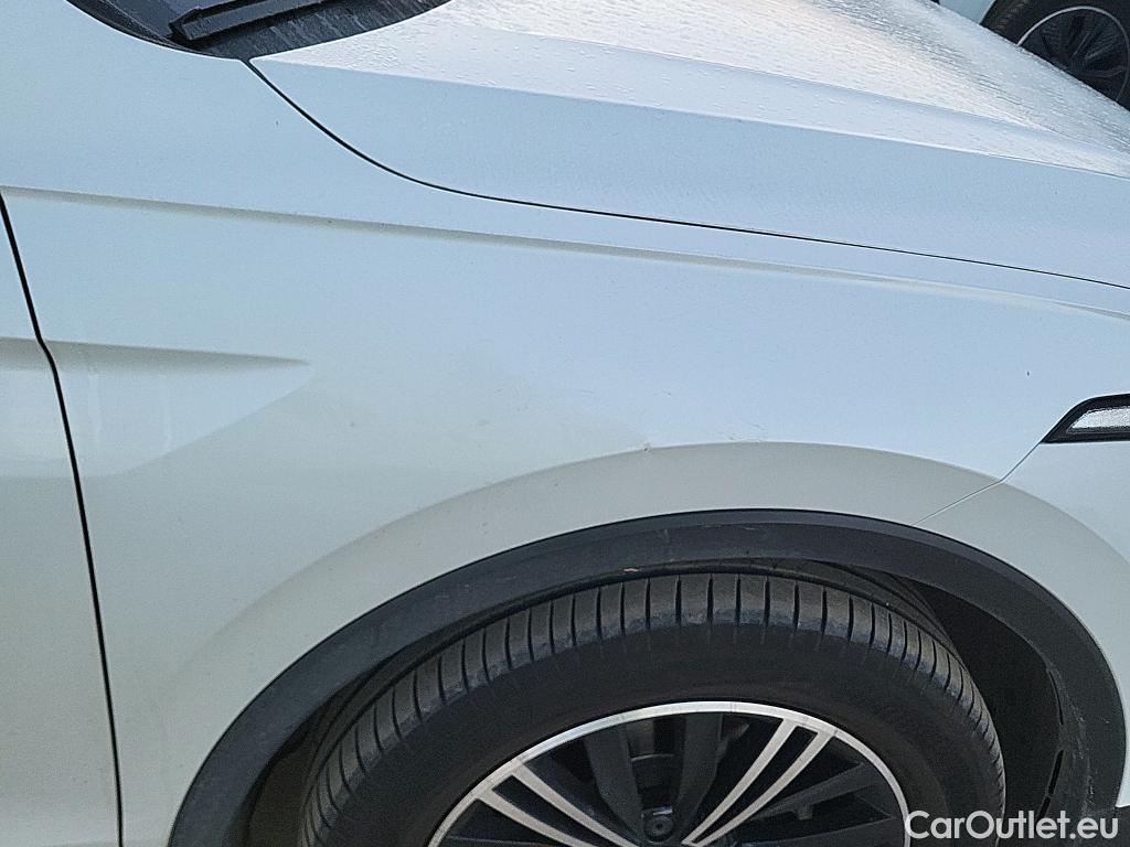  Volkswagen  Tiguan VOLKSWAGEN  / 2020 / 5P / todoterreno Life 1.5 TSI 110kW (150CV) DSG #3