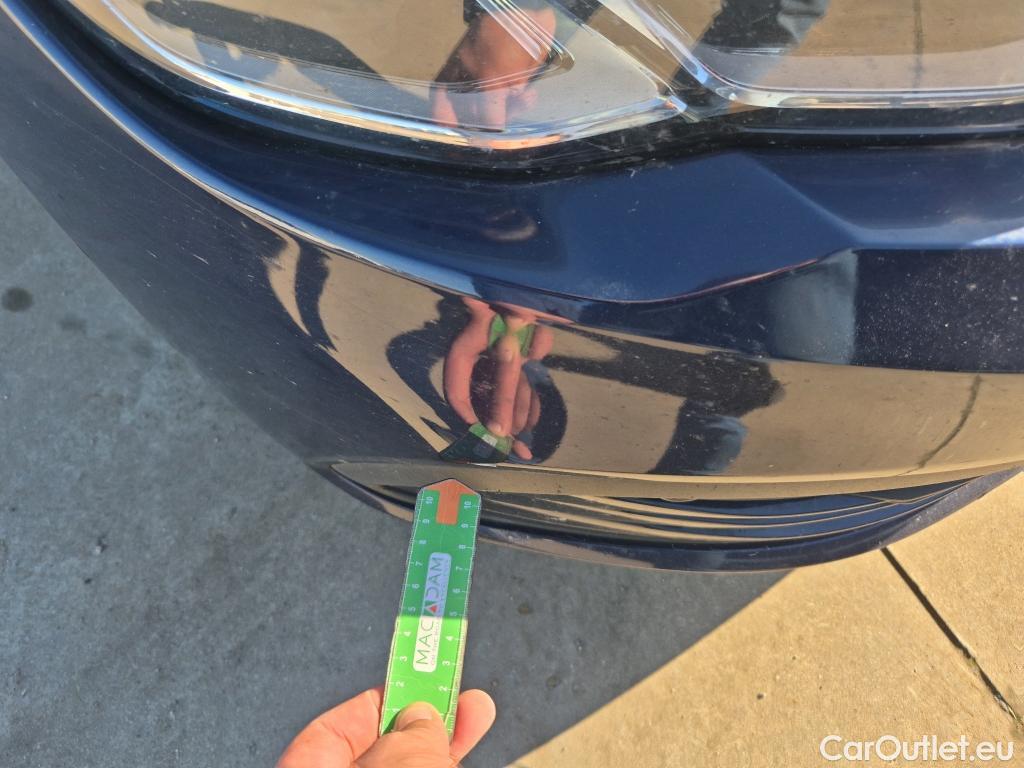  Volkswagen  Golf  VOLKSWAGEN / 2020 / 5P / berlina con portón Life 2.0 TDI 85kW (115CV) #15