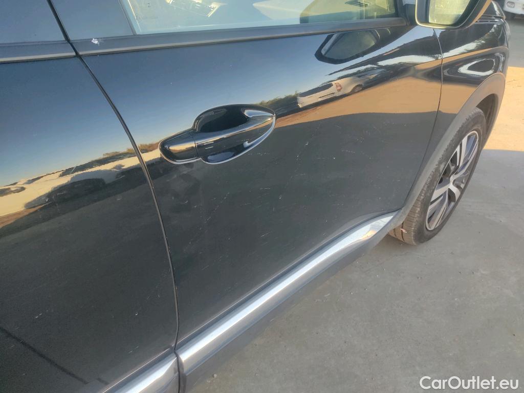 Peugeot  3008 PEUGEOT  / 2020 / 5P / todoterreno 1.5 BlueHDi 96kW S&S Allure Pack EAT8 #19
