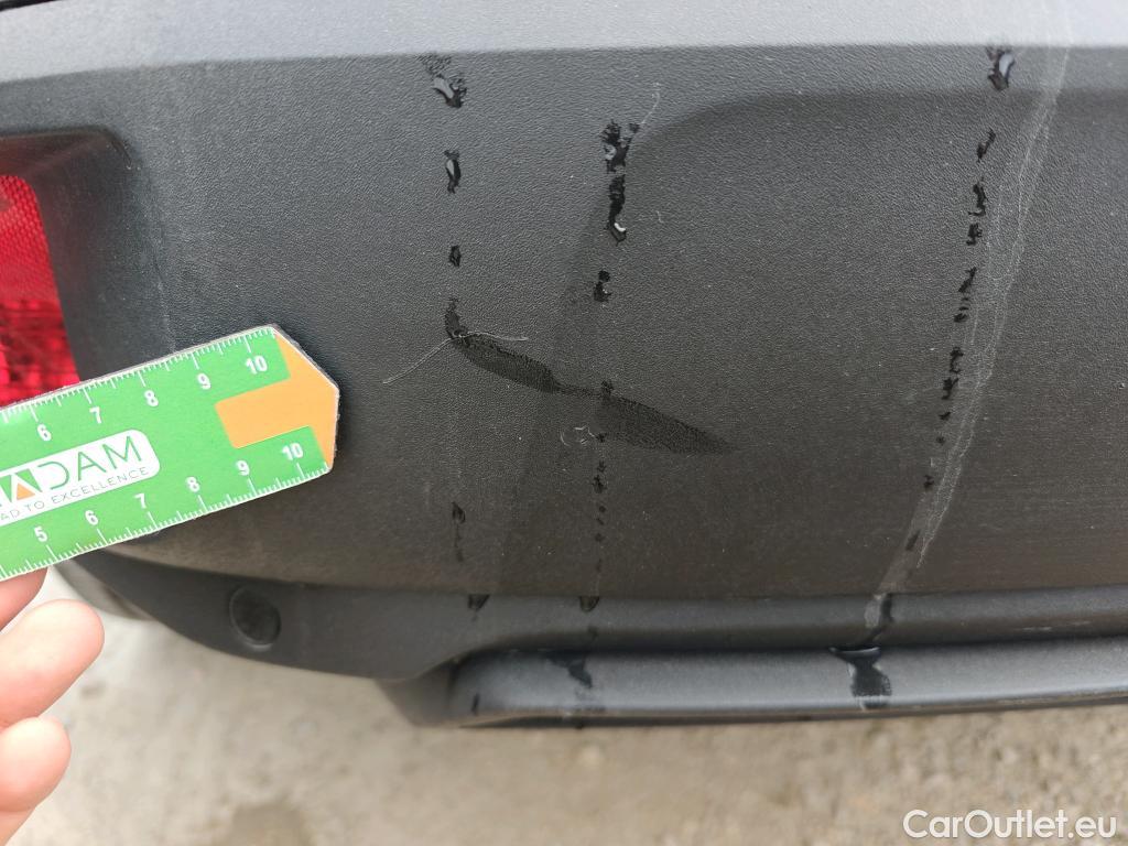  Peugeot  3008 PEUGEOT  / 2020 / 5P / todoterreno 1.5 BlueHDi 96kW S&S Allure Pack EAT8 #21