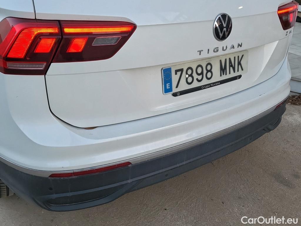  Volkswagen  Tiguan VOLKSWAGEN  / 2020 / 5P / todoterreno Life 1.5 TSI 110kW (150CV) DSG #13